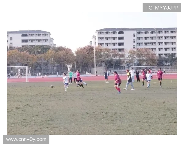 以东莞女子足球赛区冠军为核心展现球队拼搏精神与城市体育风采助力女足发展 以东莞女子足球赛区冠军为核心展现球队拼搏精神与城市体育风采助力女足发展